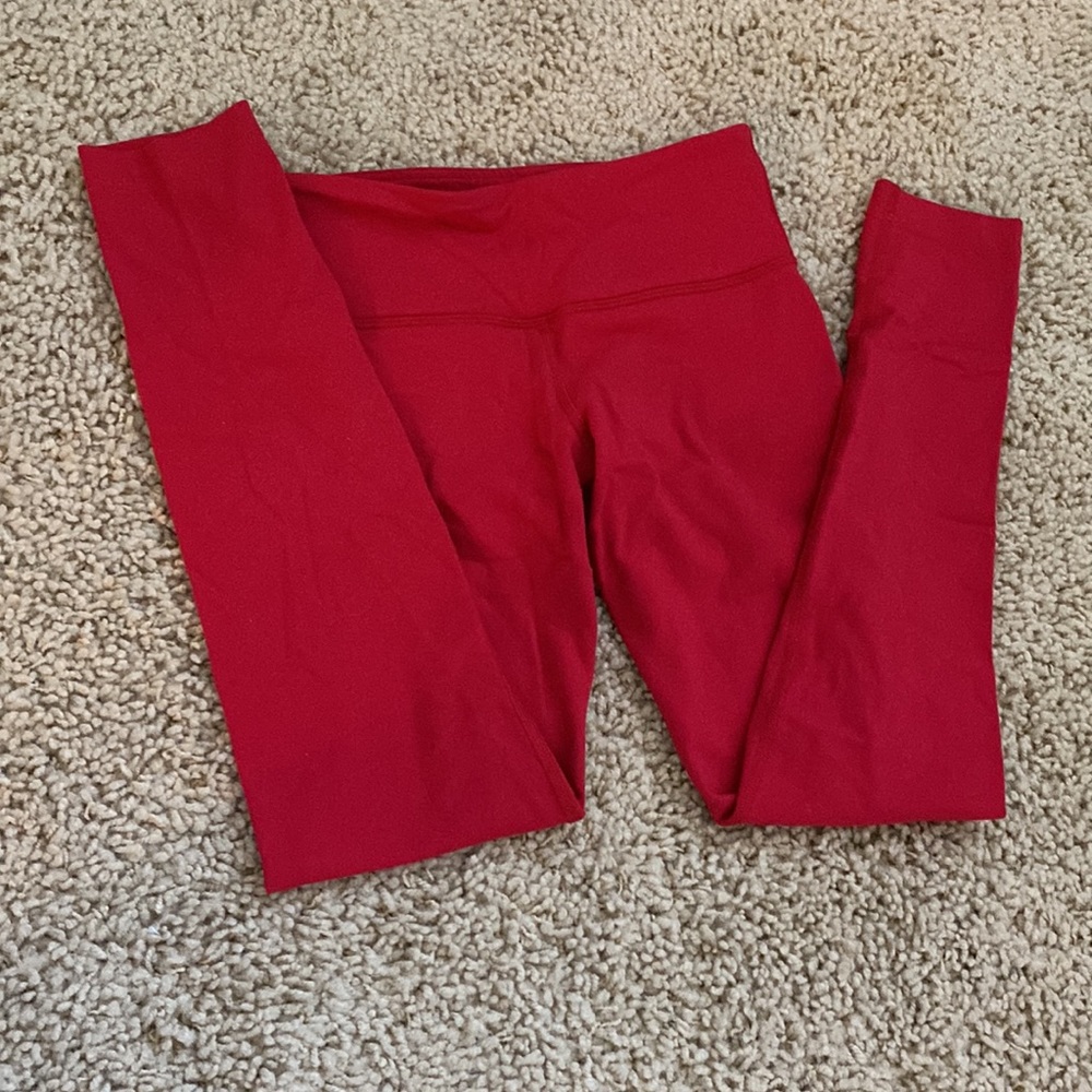 Lululemon - Picture 2 of 5